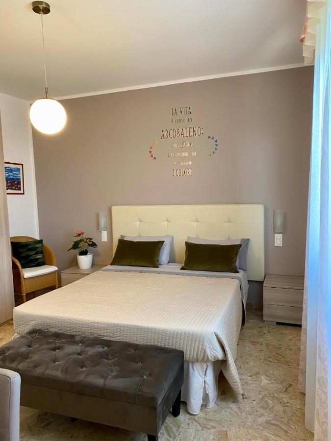 A Due Passi B&B Citta Sant'Angelo Exteriör bild